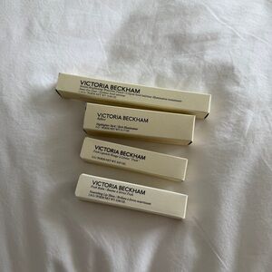 Victoria Beckham Set